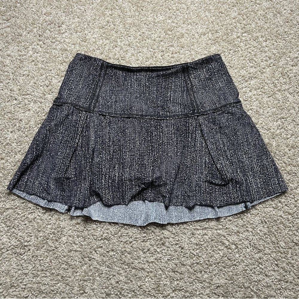 Lululemon Lost In Pace Skirt (Regular) (13")